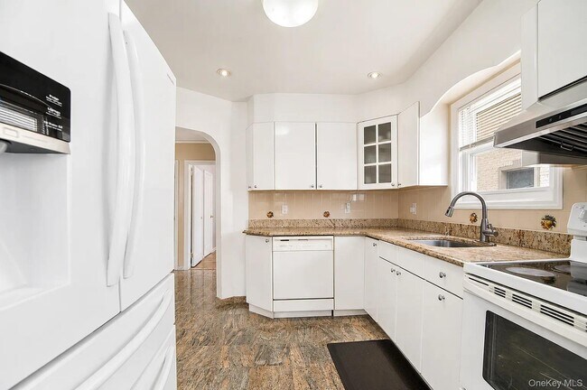 Foto del edificio - 1042 N 7th St