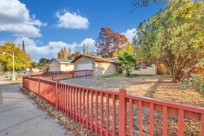 Foto del edificio - 6829 Cherrywood Cir