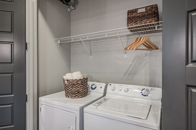 Foto del edificio - Millennium Six Pines