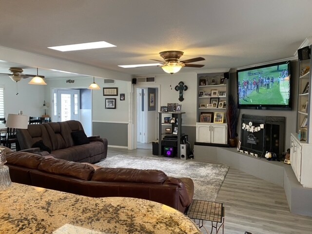 Building Photo - 8600 Shaver Dr
