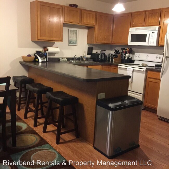 Foto del edificio - 3 br, 2 bath House - 13632 43rd Ave