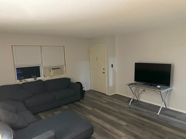 Foto del edificio - 123 Litchfield Pines Dr