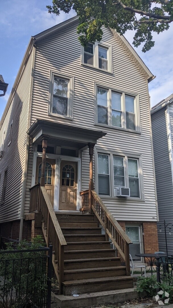 Roscoe Village 2 Bedroom Apartments under 1,800 Chicago, IL 8