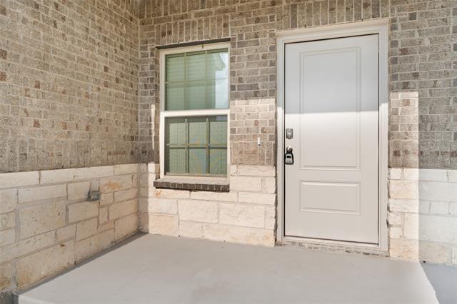 Building Photo - 1811 Feeder Wy