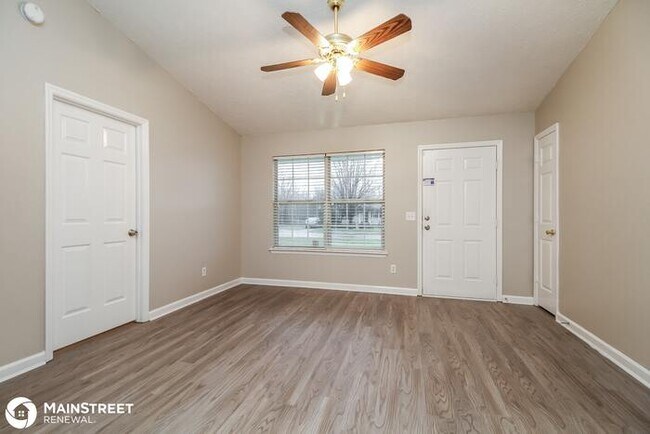 Building Photo - 190 Constitution Ave, La Vergne, TN 37086