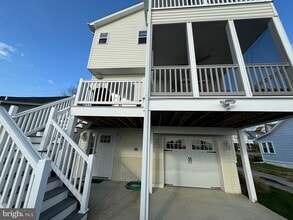 Building Photo - 8315 Bayside Rd