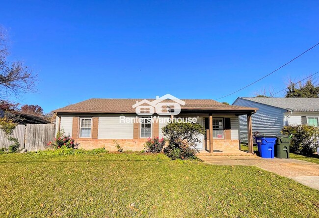 Building Photo - 1074 Bland St