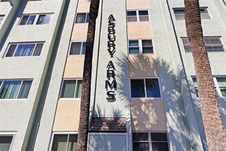 Building Photo - 801 83rd Ave N