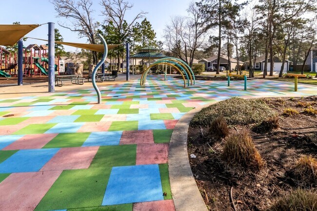 Foto del edificio - 23139 Shakespeare Dr