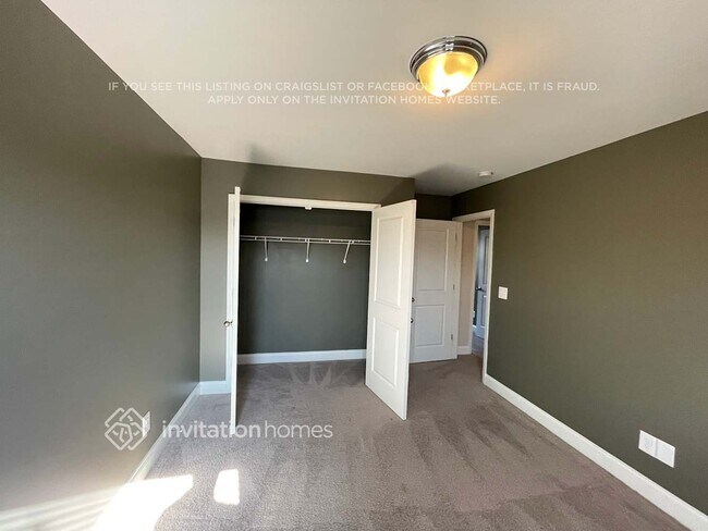 Building Photo - 5386 Roberta Crossing Dr