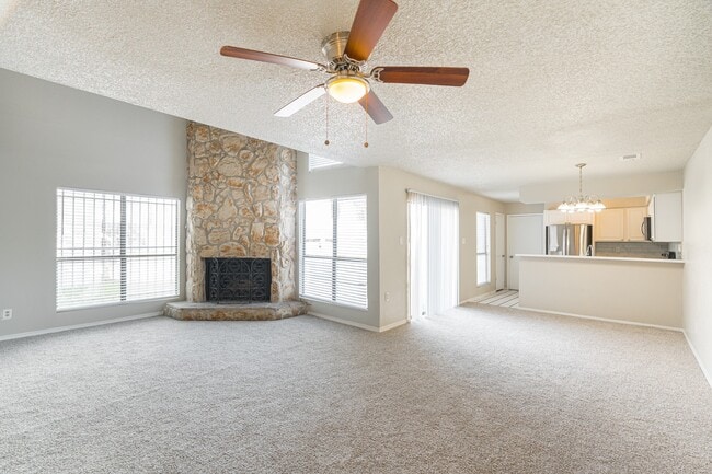 Building Photo - 5731 Easthampton Dr