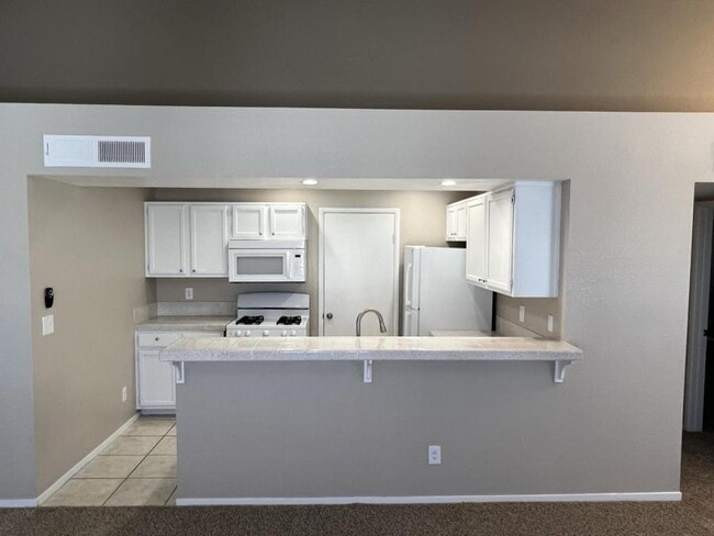 Foto del edificio - 7570 W Flamingo Rd