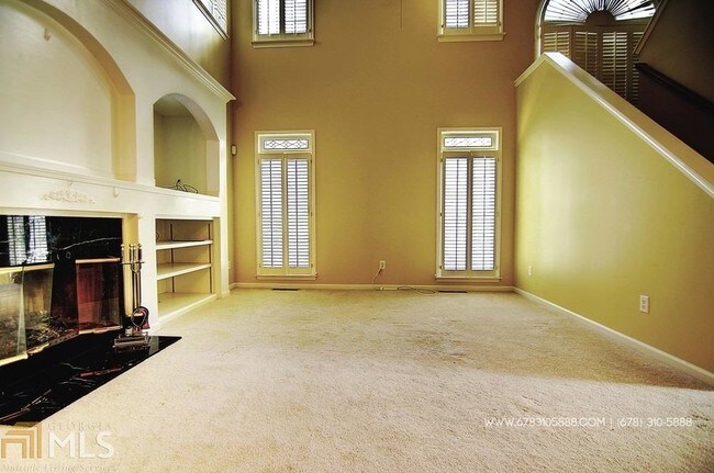 Building Photo - 4725 Pomarine Cir NW