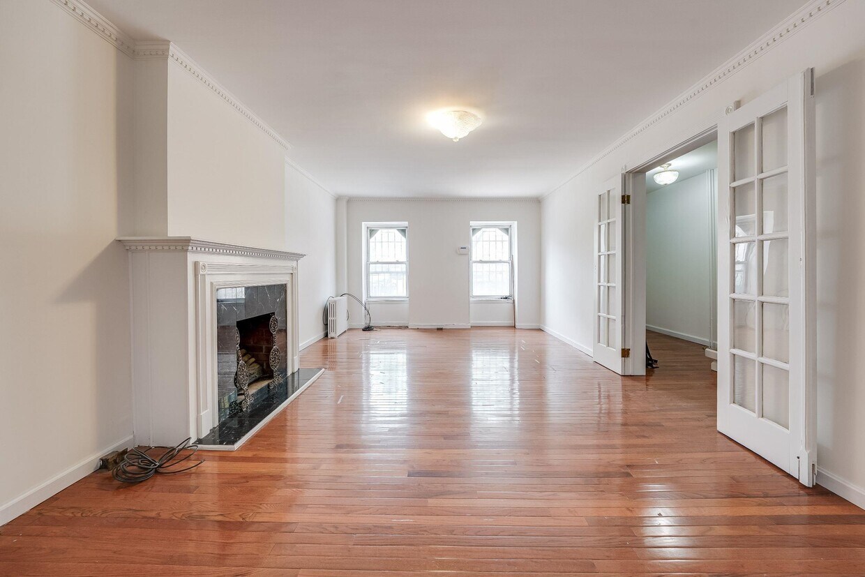 Foto principal - 370 Forrest St