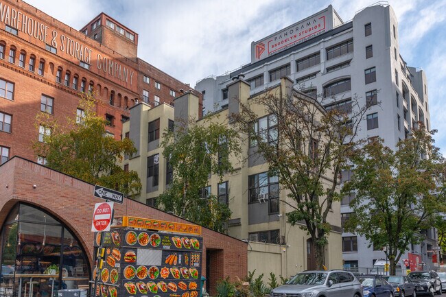 Foto del edificio - 20 Old Fulton St