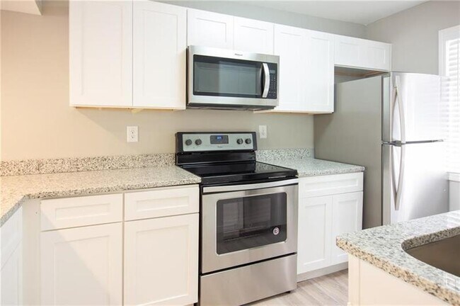 Foto del edificio - 3241 Turner St