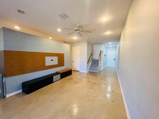 Foto del edificio - 30 Beechdale Ln