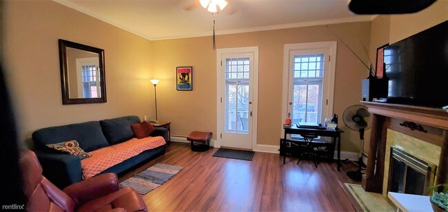 Building Photo - 1 br, 1 bath Condo - 1116 East 13th Avenue C4