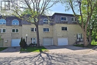 Building Photo - 62 Courville Coachway