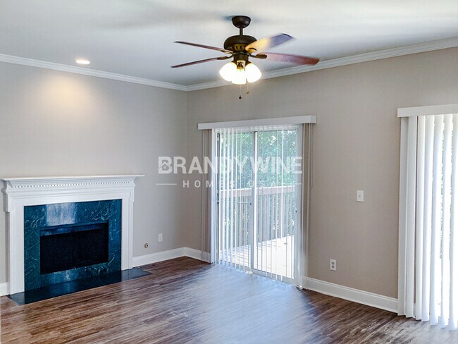 Foto del edificio - One month FREE RENT!! $5  APP FEES!!