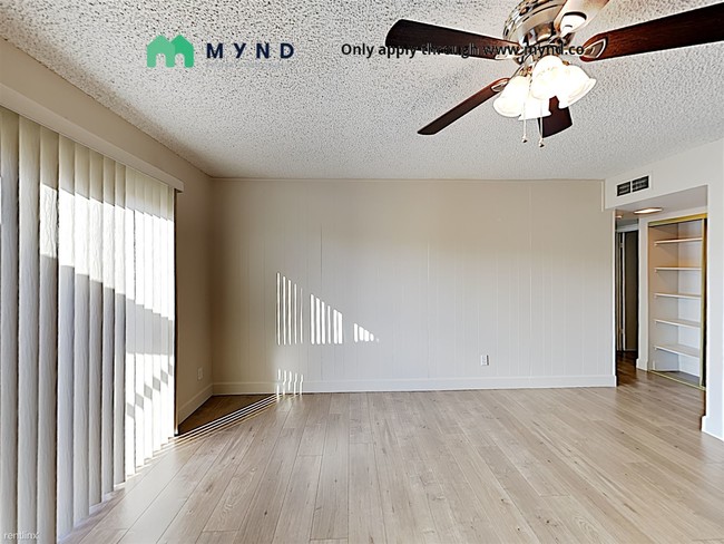 Building Photo - 2 br, 2 bath  - 6947 Greenback Ln Apt A Apt A