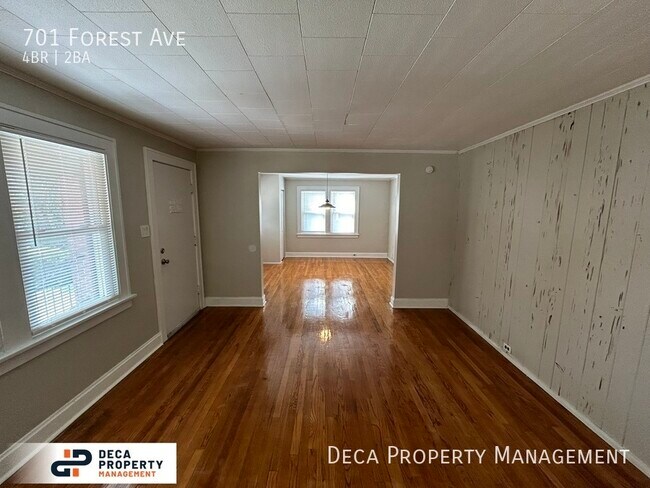 Foto del edificio - 4 Bedroom 2 Bathroom House