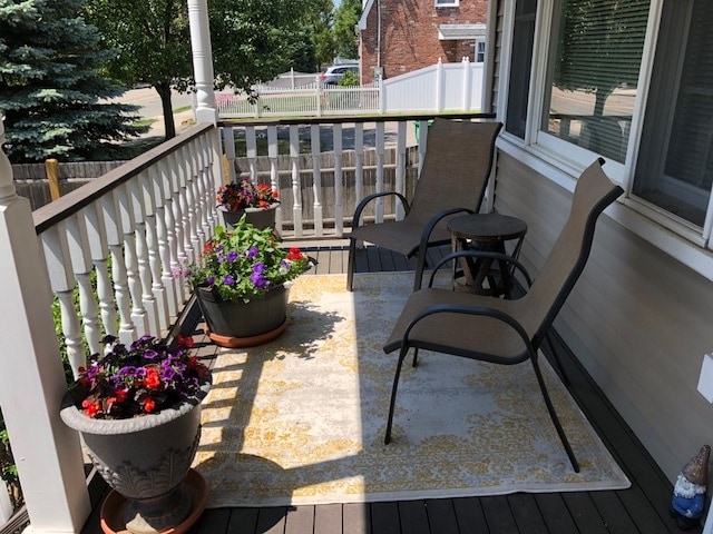 Building Photo - 86 Chapel St