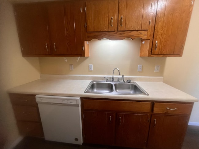 Foto del edificio - 1401-1405-1405 N Grand Ave W