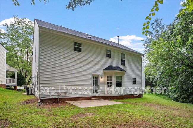 Foto del edificio - 120 Arbor Glen Ct