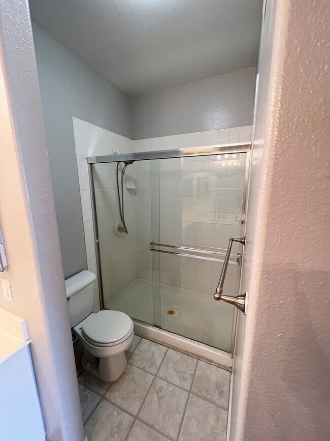Foto del edificio - 2BR/2BA Upper level Condo @ Camino Villas in Carmel Valley