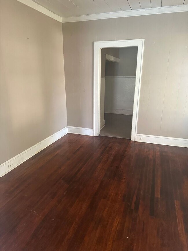 Foto del edificio - 2737 Murray St