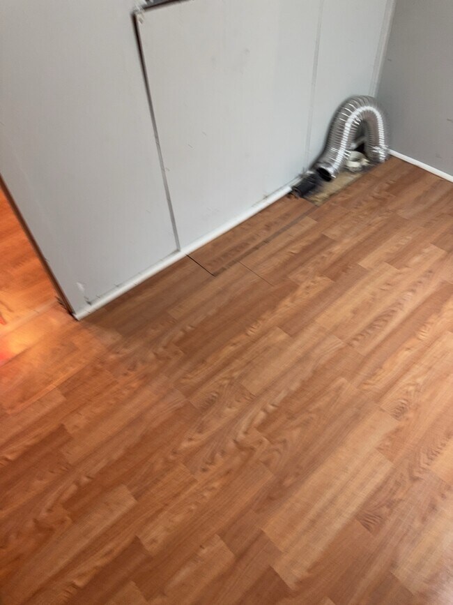 Foto del edificio - 261 Scott Ln