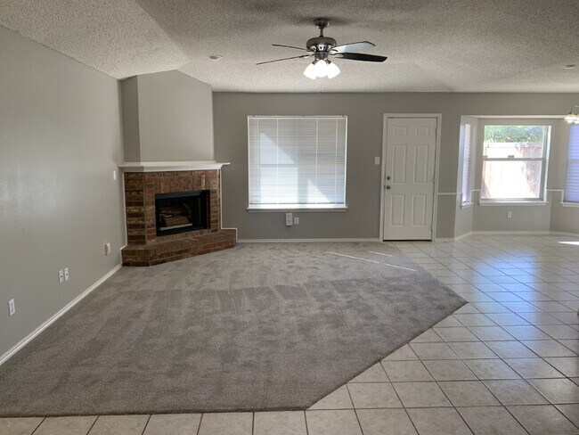Building Photo - Beautiful Home in Frenship School District