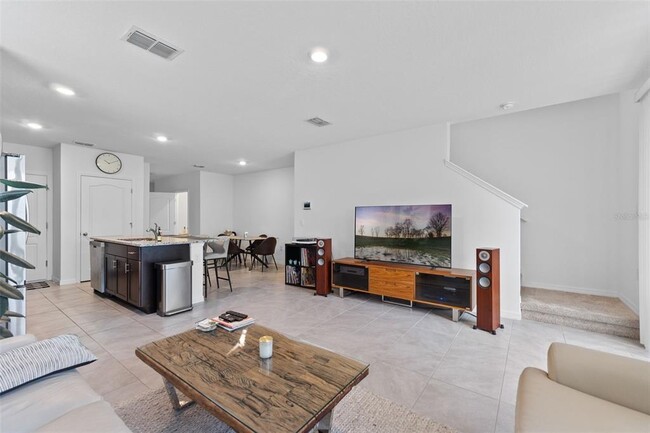 Building Photo - 45 BELLA LAGO Cir