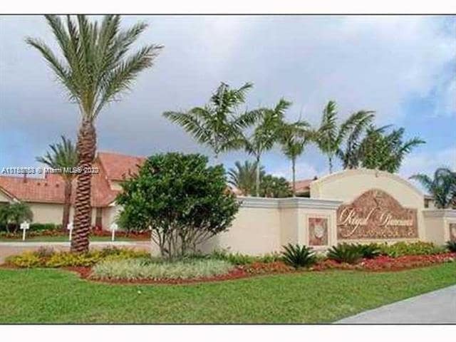 Primary Photo - 1237 SW 46th Ave