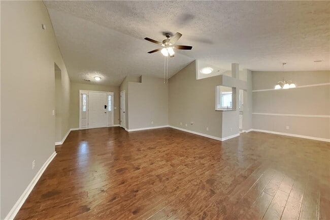 Foto del edificio - 3587 Plum Creek Trail NW