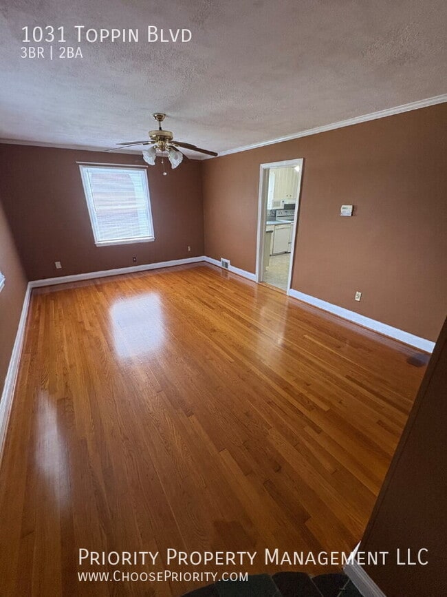 Photo - 1031 Toppin Blvd- House