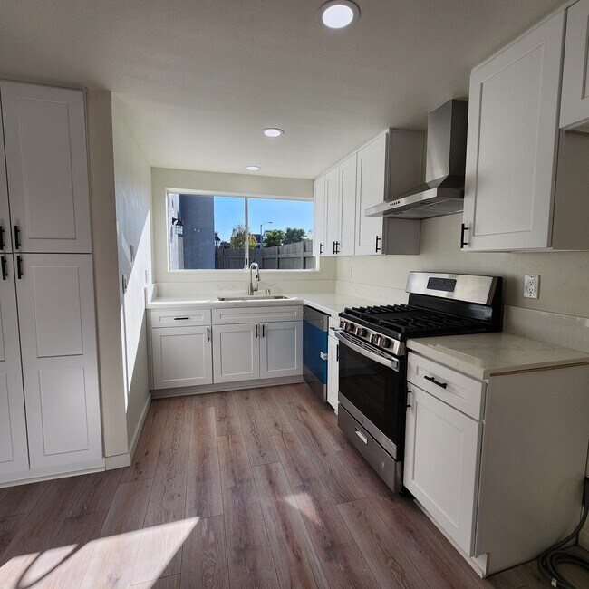 Foto del edificio - 437 Reed Way
