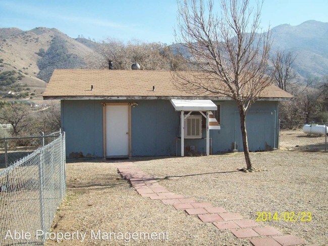 Building Photo - 3200 McCray Rd