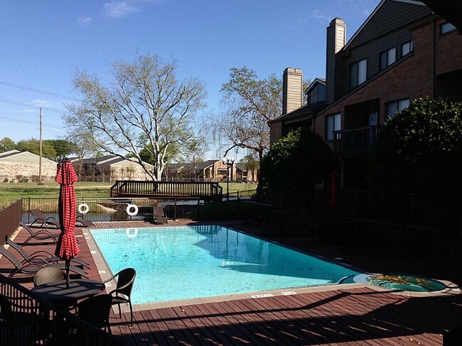 Foto del edificio - 2023 Gentryside Dr