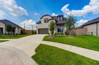 Building Photo - 25326 Loch Doon Dr