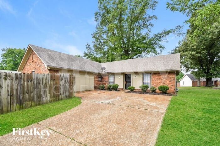 Primary Photo - 4349 Winterpark Dr