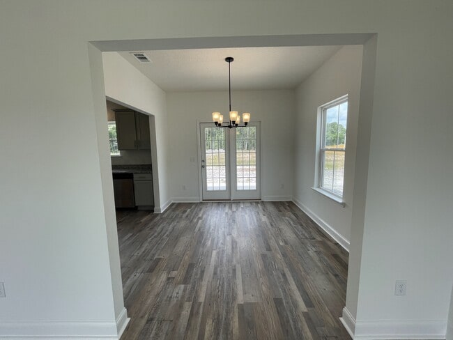 Building Photo - 343 Abode Ave