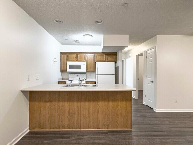 Foto del edificio - 1644 Golf Club Ln