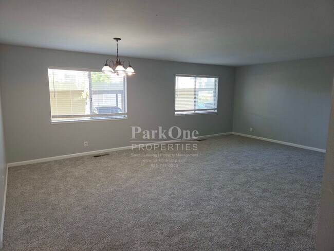 Foto del edificio - Super Spacious 2 bedroom Condo