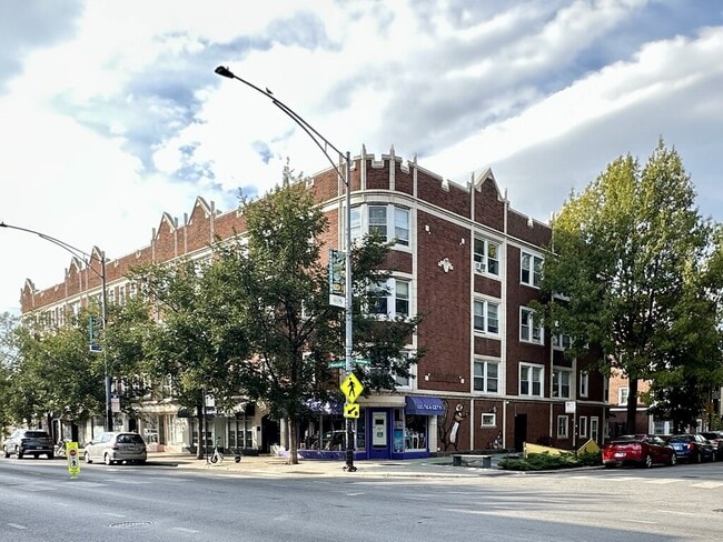 Building Photo - 4400 N Winchester Ave