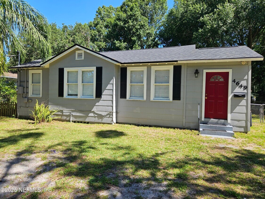 Primary Photo - 4649 Delta Ave