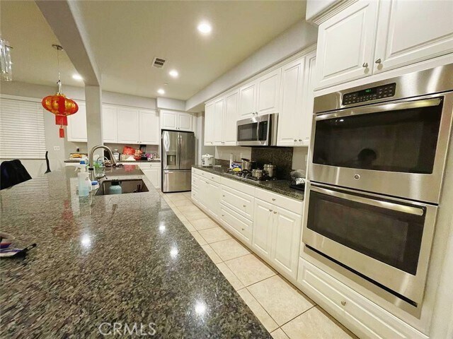 Foto del edificio - 7030 Ellicott Ct