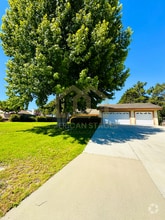 Building Photo - 1121 Pellham Dr