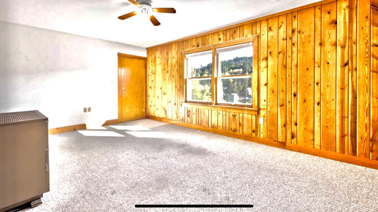 312 Grandview Dr Unit 7, Lead, SD 57754 Apartments in Lead, SD